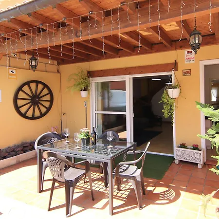 Casa Vazquez Ferienhaus *