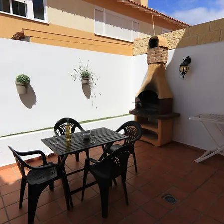 Semesterbostad Casa Vazquez Costa Del Silencio